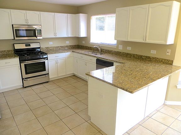4th image of 1349 Heron Dr