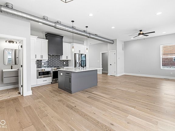 3rd image of 2008 Yandes St