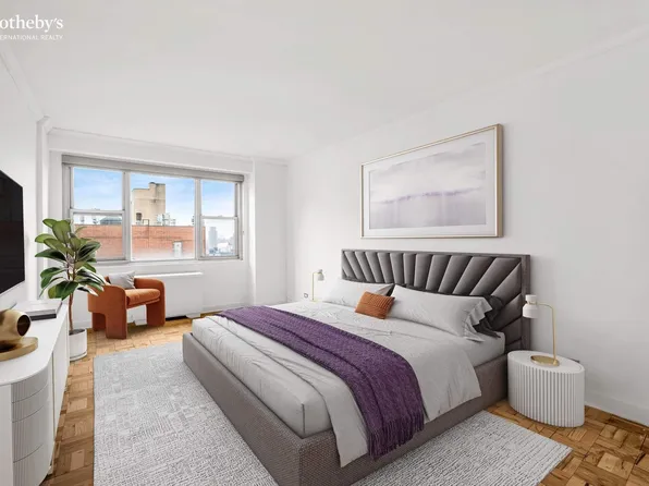 300 East 40th Street image 9 of 16