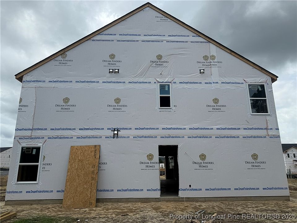 2nd image of 1060 Emerald Stone Loop Ln