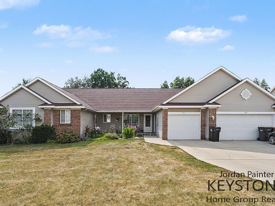 1st image of 2117 Kinnrow Ave NW