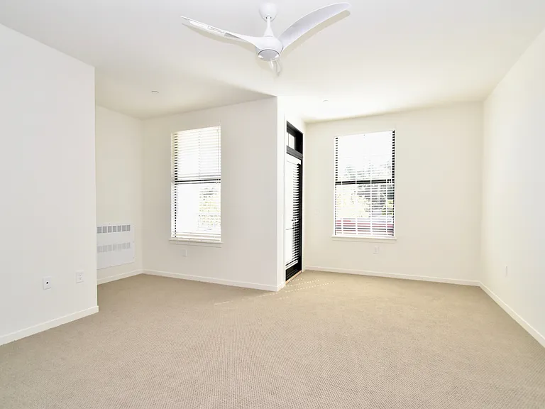 107 G St #208 — Photo 8