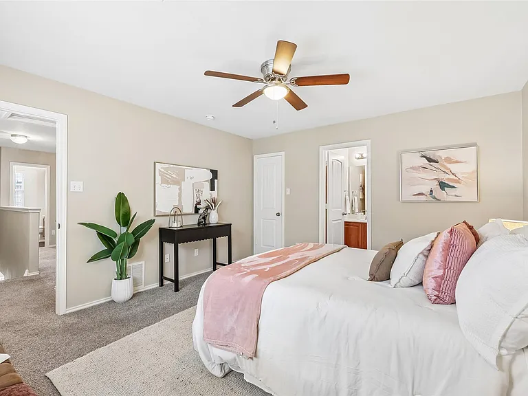 1808 Enchanted Rock Dr — Photo 16