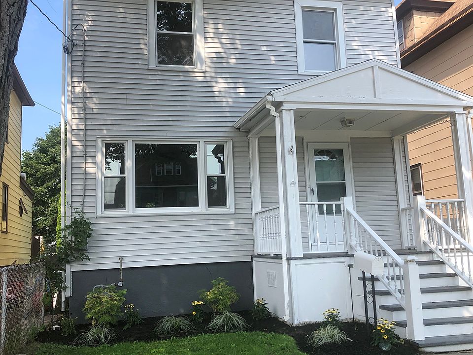 1st image of 50 Lilac St