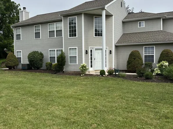 710 N Highlands Dr, Harrisburg, PA 17111