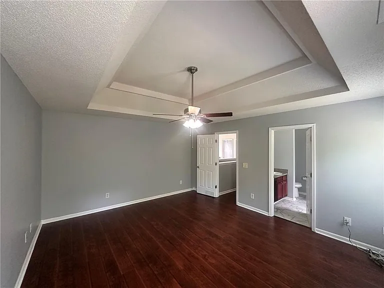 4935 Notting Glen Ln — Photo 17