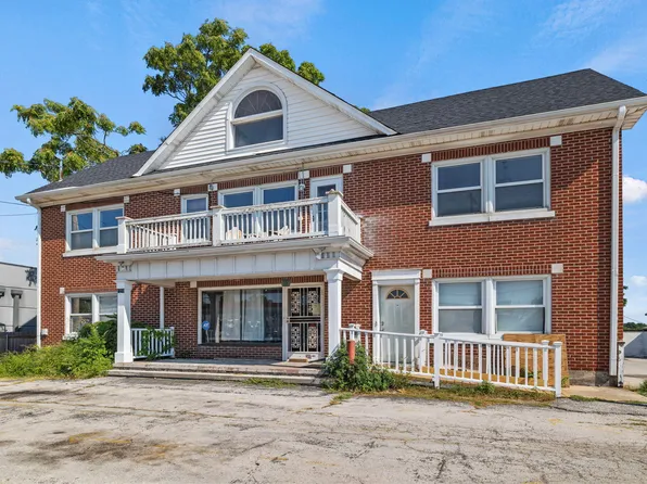 1213 E St Louis Street, Springfield, MO 65802