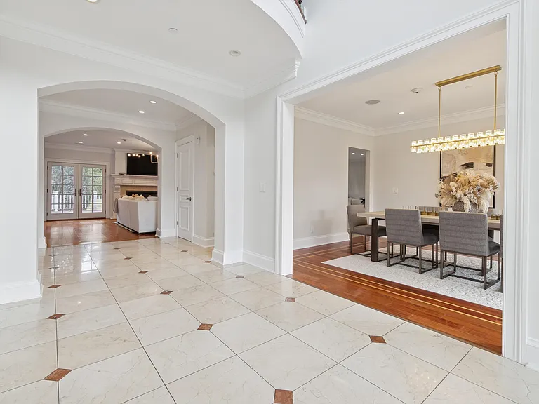 3 Sunset Ave — Photo 6