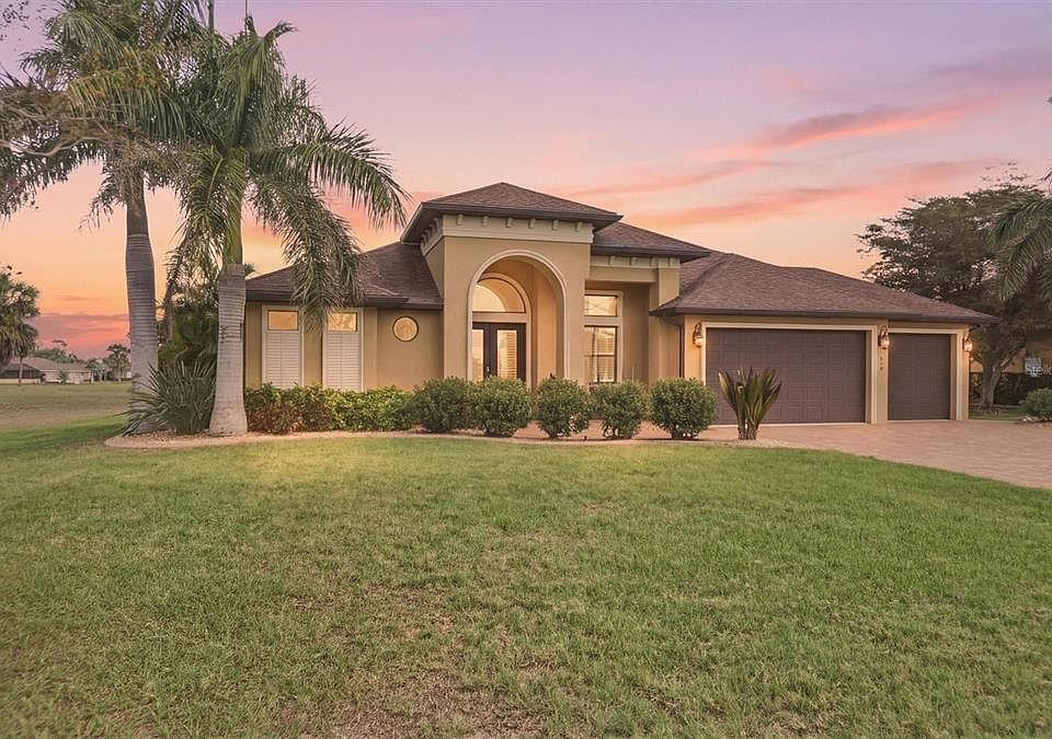 1st image of 558 ROYAL POINCIANA