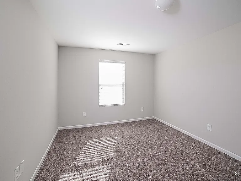 391 Shady Grove Ct — Photo 10