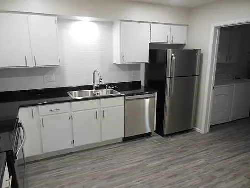 East View Apartments — Photo 2