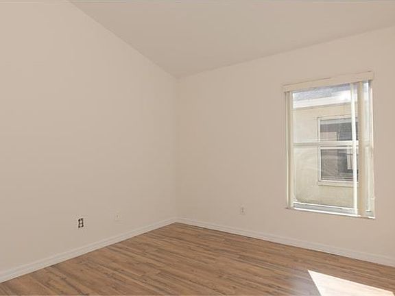 4th image of 11505 Mountain Bay Dr