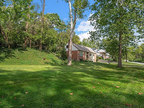 3rd image of 6727 Ken Arbre Dr