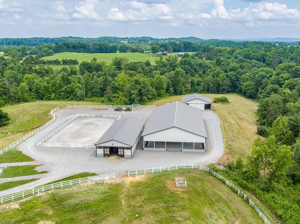 131 Diamond Ridge Rd, Jamestown, KY 42629