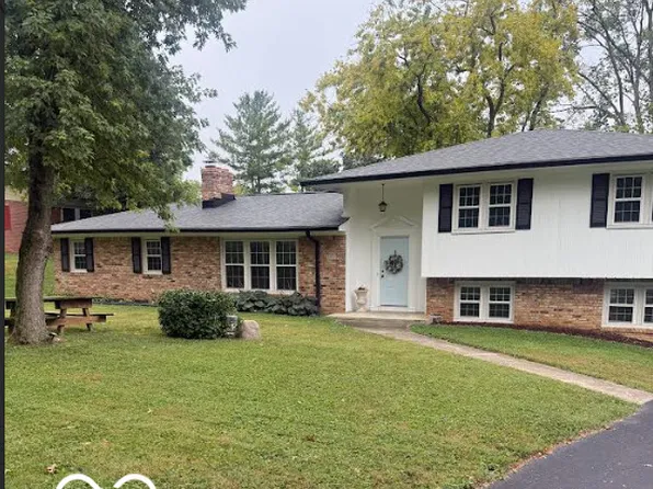 5755 Andover Rd, Indianapolis, IN 46220