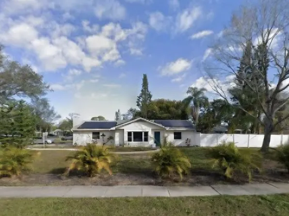 1716 Cleveland St, Clearwater, FL 33755