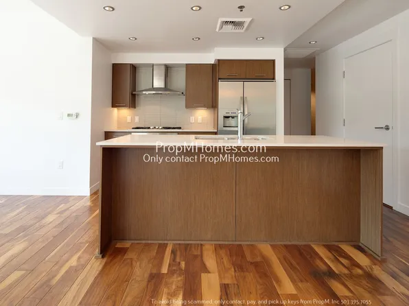 1260 NW Naito Pkwy Unit 210, Portland, OR 97209