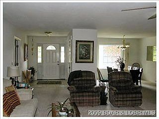 2nd image of 26 Vienna Woods Dr