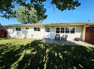 65 Steele Cir, Niagara Falls, NY 14304