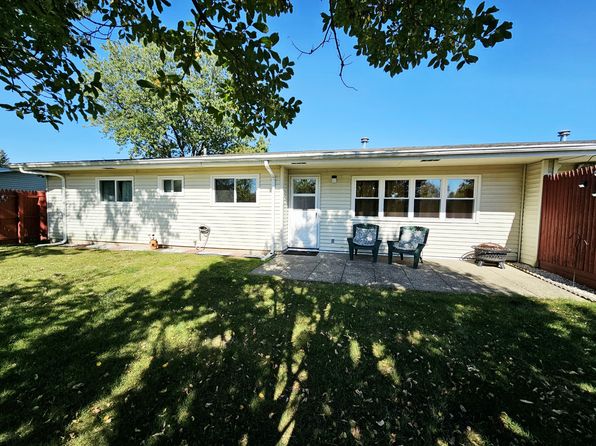 65 Steele Cir