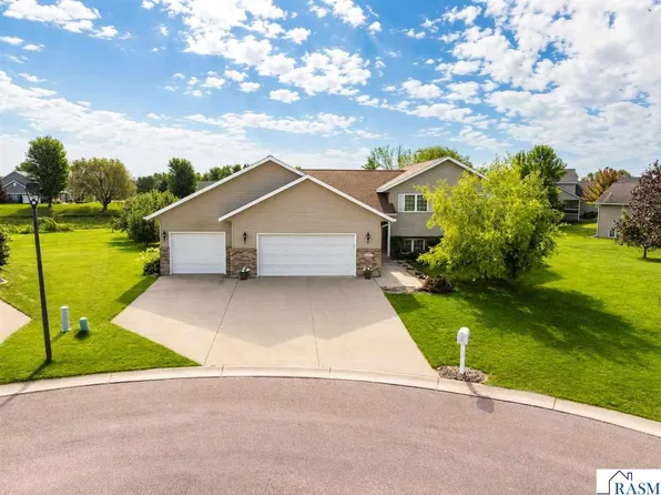117 Sawgrass Ct, Mankato, MN 56001