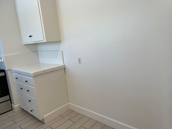 2nd image of 1624 Ontario Dr