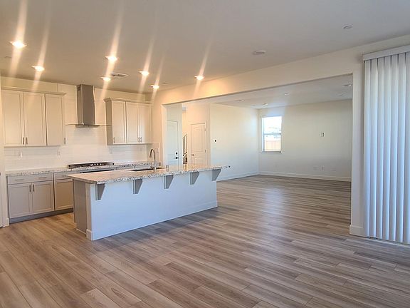 4th image of 2089 Terrawood St