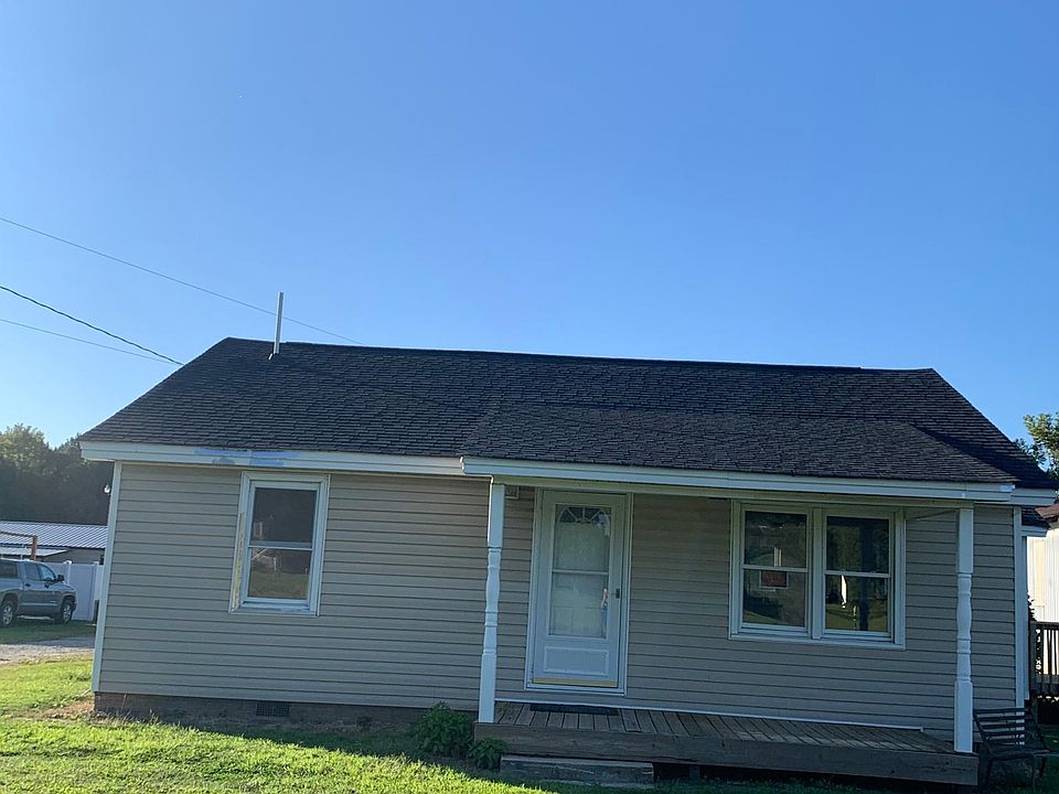 1st image of 301 Stoney Creek Church Rd