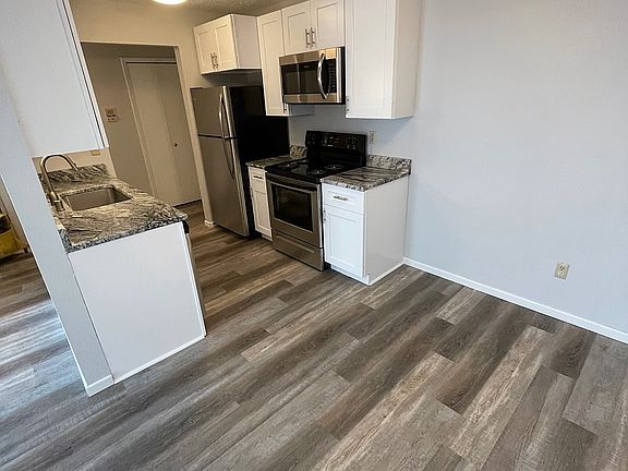 5th image of 519 Jefferson St #3