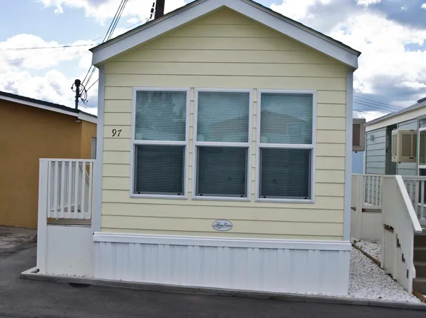 12710 3rd St, Yucaipa, CA