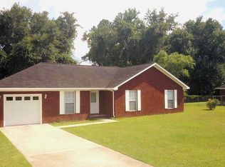 309 Stephanie Dr, Allenhurst, GA 31301