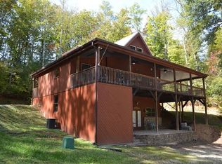 665 Tuskeegee Cir, Robbinsville, NC 28771