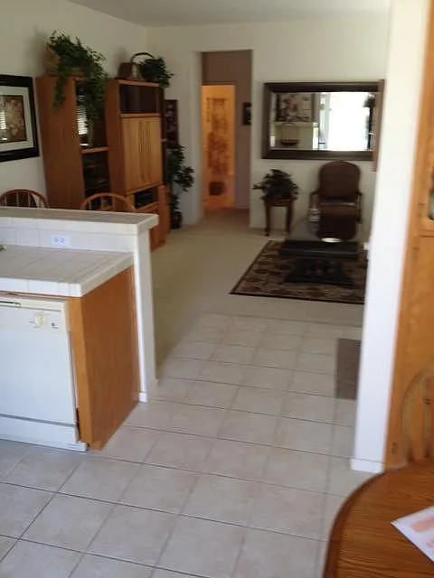 1546 Margil Way photo 1