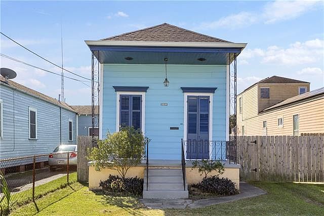 1st image of 5516 Dauphine St