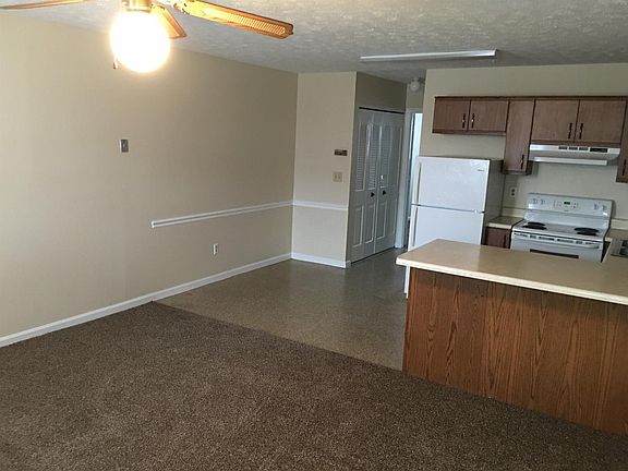 2nd image of 244 Landings Dr APT 2