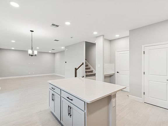 3rd image of 5087 Rain Shadow Dr