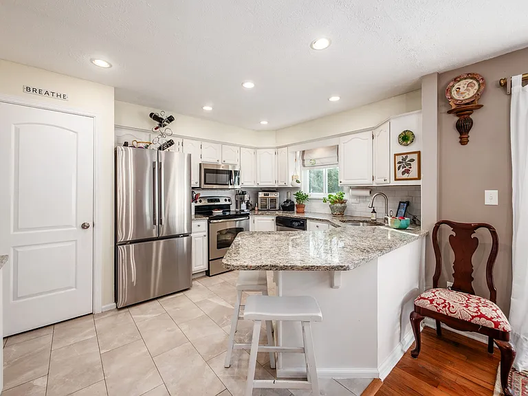 1655 Keats Ct — Photo 6