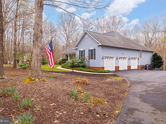 2nd image of 8404 General Sickles Ct