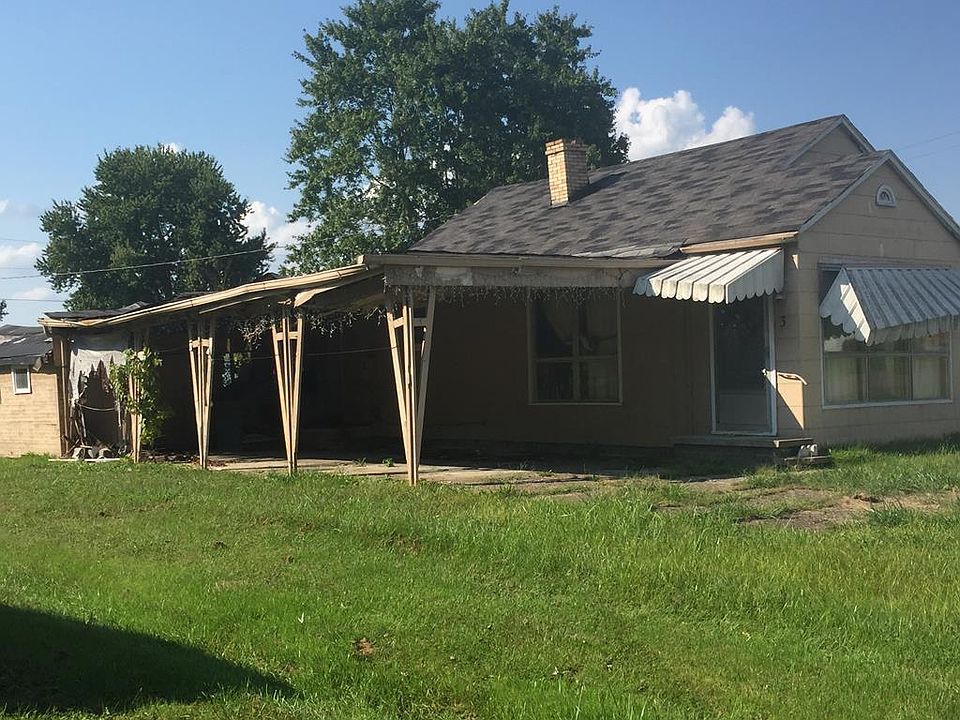 2nd image of 33 Mittendorf Ave