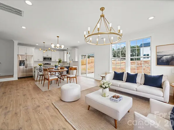 1301 Center St, Wadesboro, NC 28170