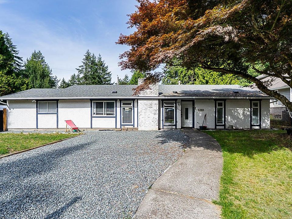 1st image of 2714 Parkway Dr