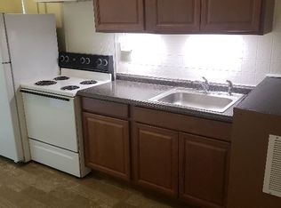 8 N Main St APT B, Lexington, VA 24450