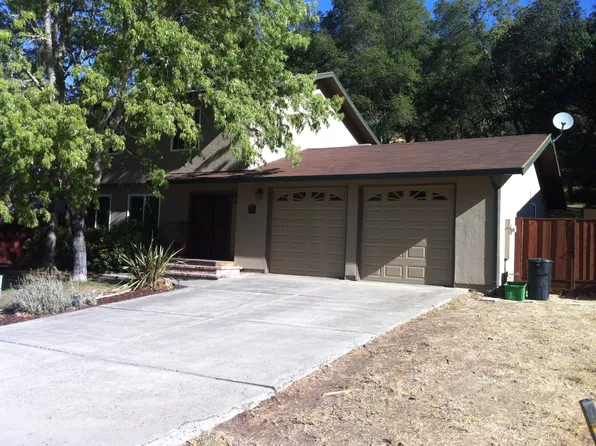 116 Parkview Ln, Napa, CA 94558