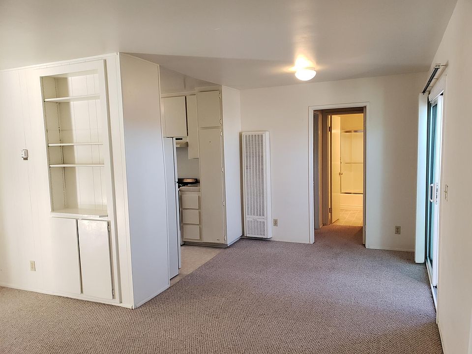 1st image of 4755 Ingraham St APT 5