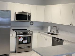 124 Stratford E #I, West Palm Beach, FL 33417