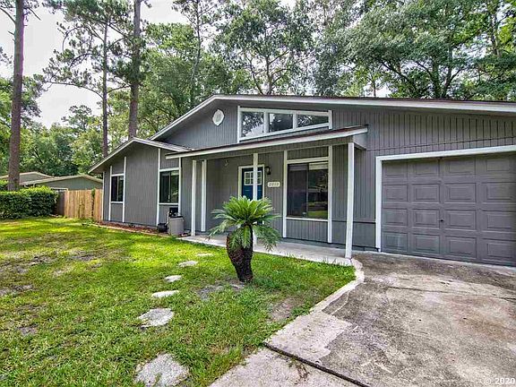 2nd image of 2812 NW 44th Pl
