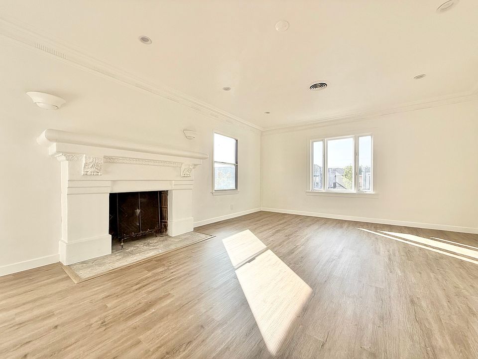 1st image of 336 N Gardner St #336