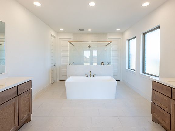 5th image of 134 Oswalt Way