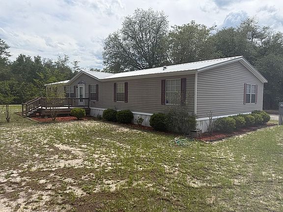 3rd image of 151 Indian Lakes Forest Rd