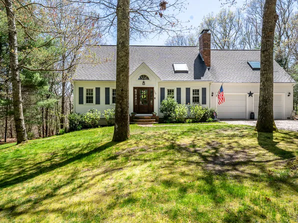 228 Whistleberry Drive, Marstons Mills, MA 02648